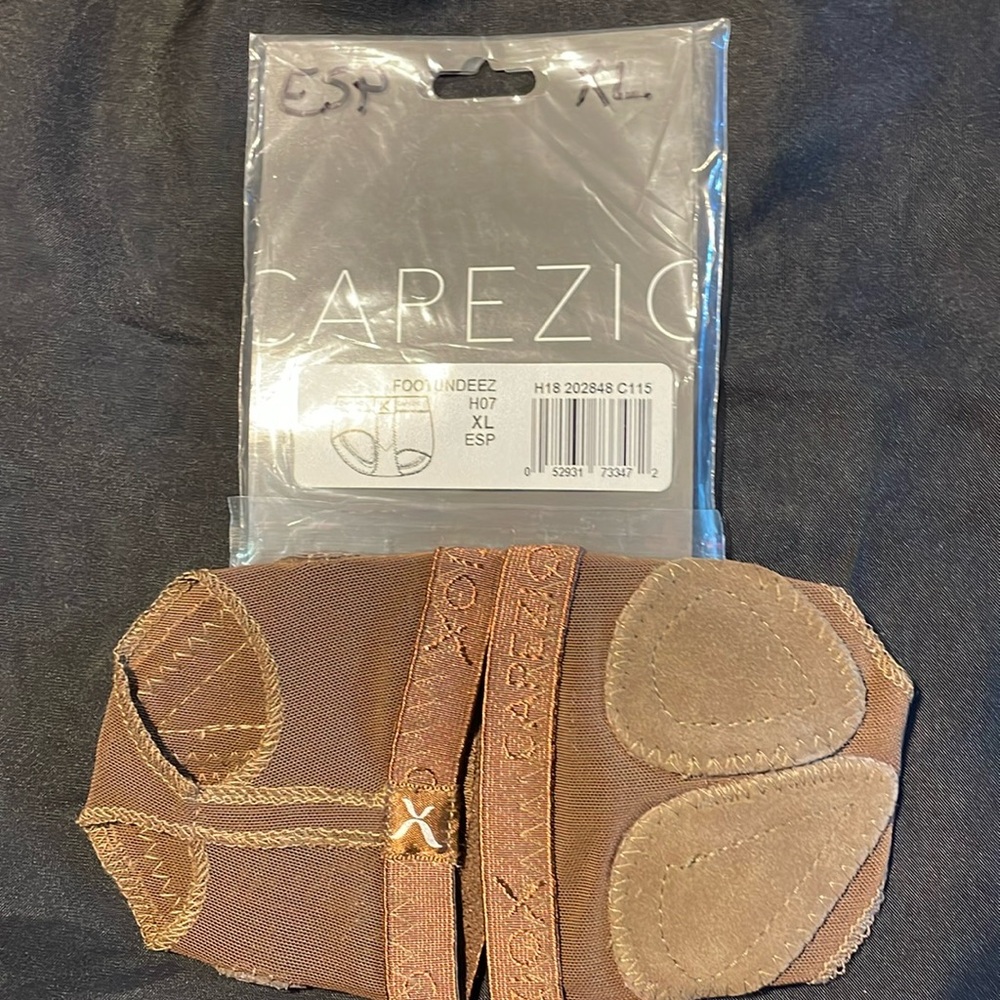 New Capezio Footundeez/ Dance Paws/ Lyrical shoes - Espresso